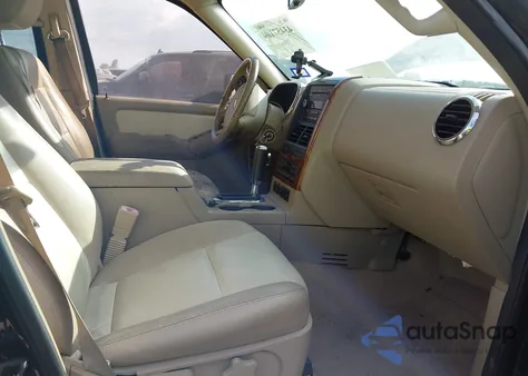 2009 Ford Explorer Eddie Bauer z USA, uszkodzony, nr VIN 1FMEU64E09UA40728